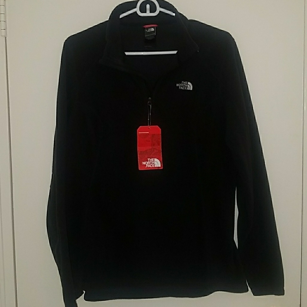 New North Face 1/4 Zip Fleece